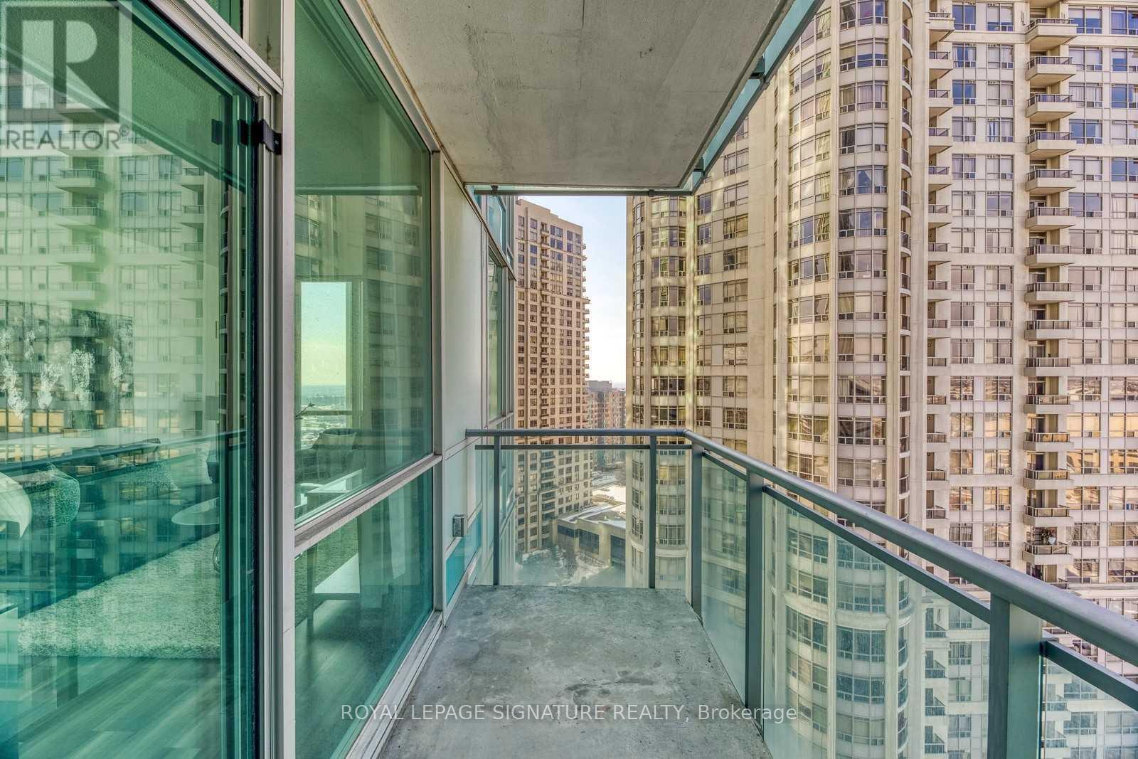 1709 - 3939 Duke Of York Boulevard, Mississauga (City Centre), Ontario  L5B 4N2 - Photo 19 - W12833346