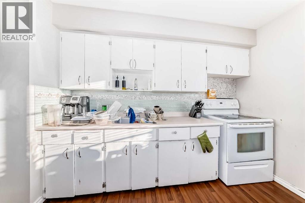 702, 4719 33 Street, Red Deer, Alberta  T4N 0N7 - Photo 3 - A2275933