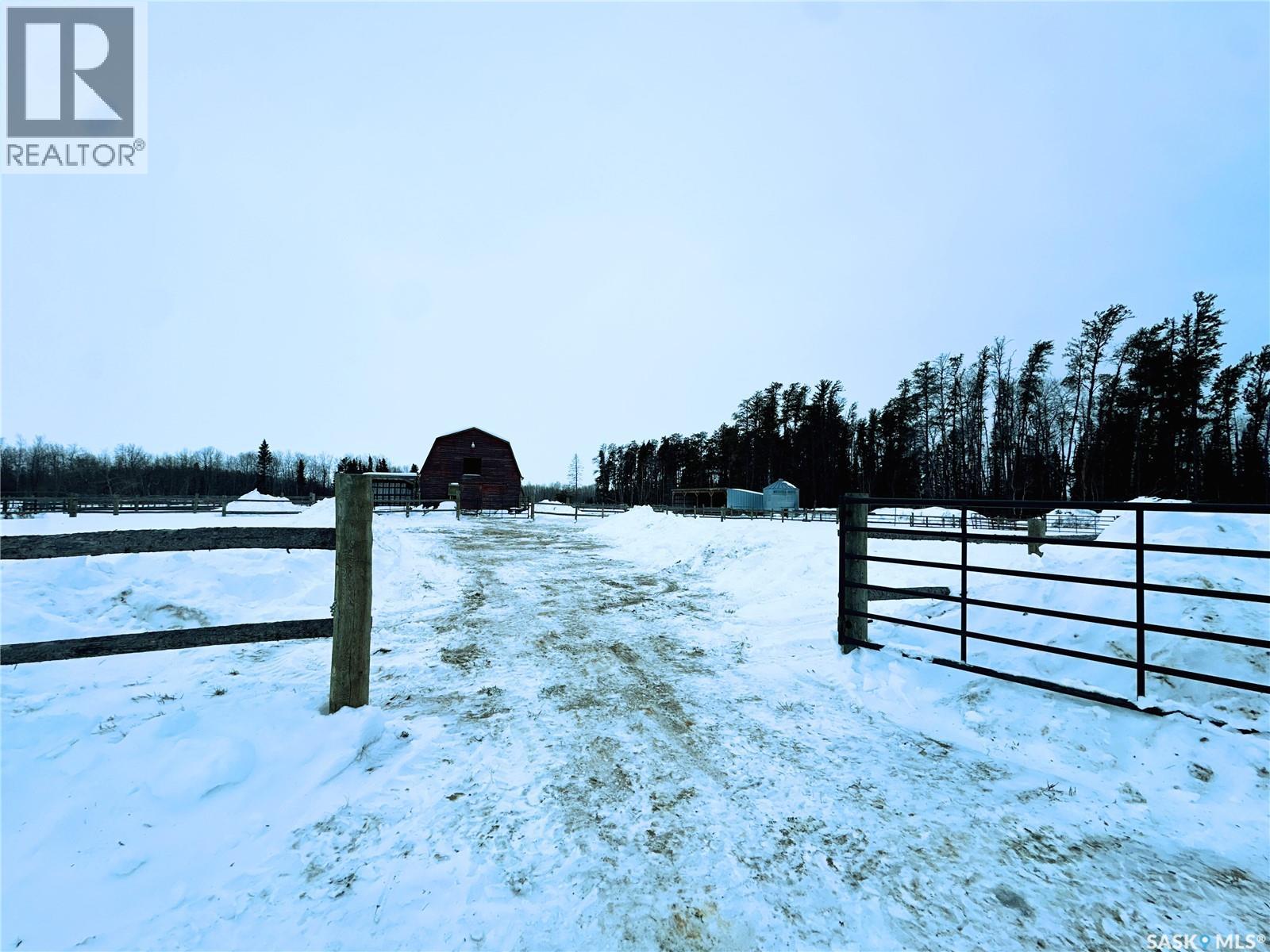 Torch River Rm Acreage, Torch River Rm No. 488, Saskatchewan  S6J 2J0 - Photo 39 - SK028547