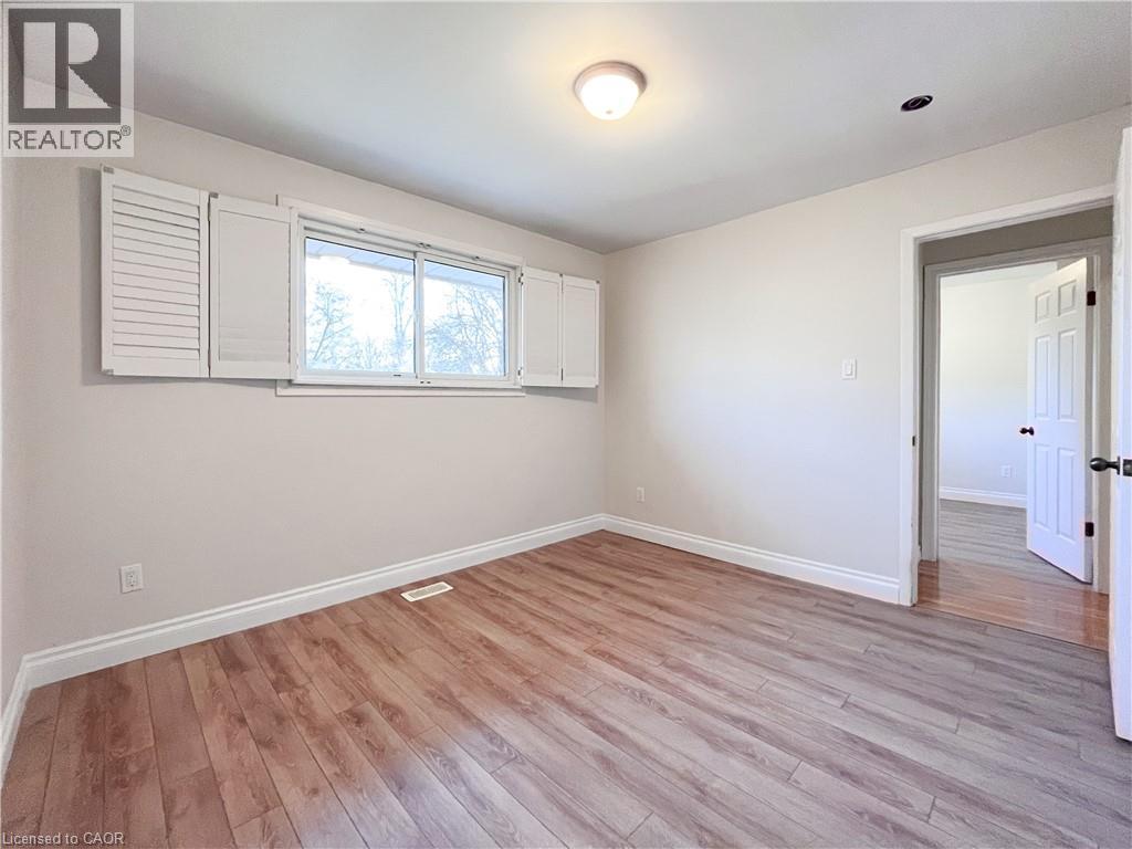 514 Fallingbrook Drive Unit# Upper, Waterloo, Ontario  N2L 4N3 - Photo 6 - 40816112