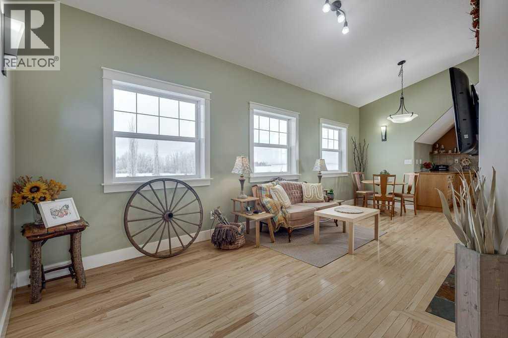 2440 Township Road 364, Rural Red Deer County, Alberta  T4G 0N1 - Photo 5 - A2290580