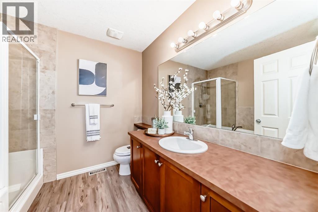 47 Royal Crest Court Nw, Calgary, Alberta  T3G 5W3 - Photo 25 - A2295080