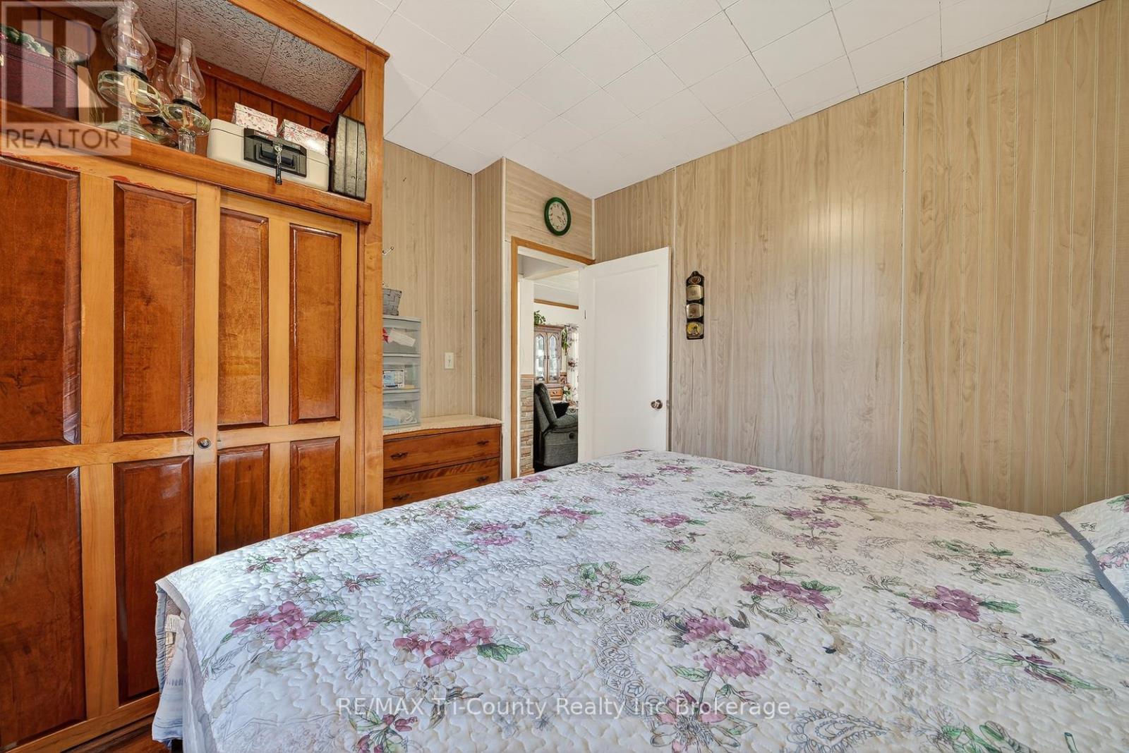 2345 East Quarter Line, Norfolk, Ontario  N4B 2W4 - Photo 20 - X12935196