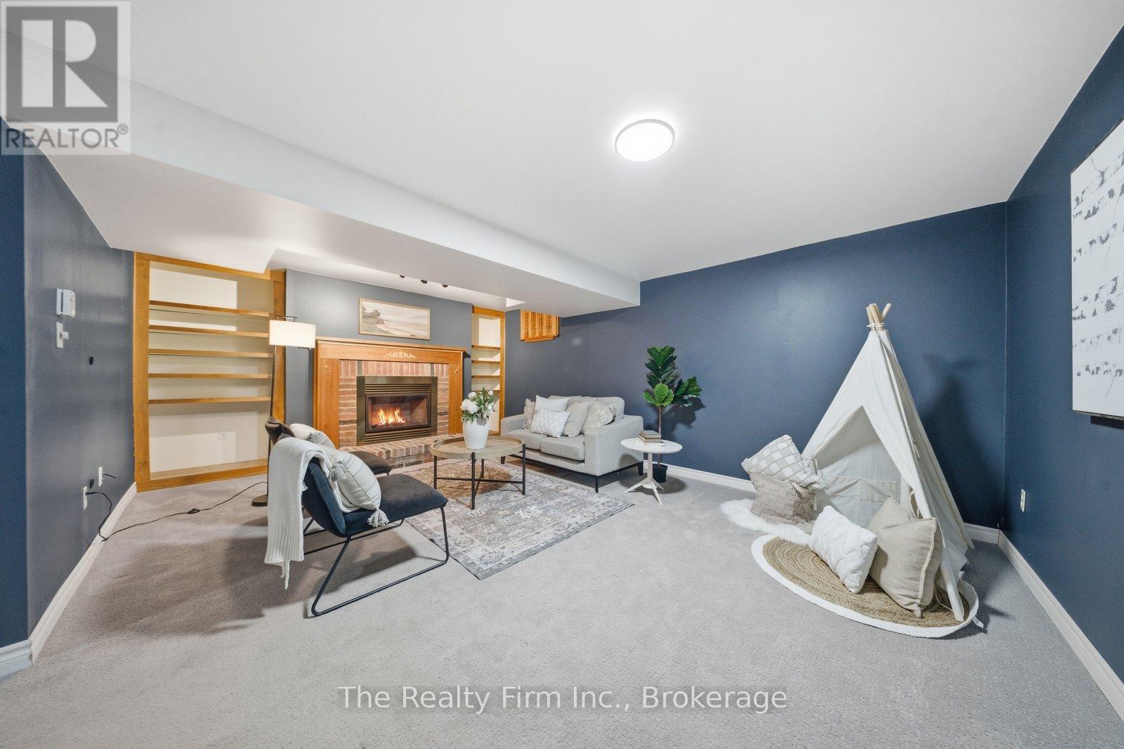 1032 Pearson Drive, Woodstock, Ontario  N4S 8V1 - Photo 25 - X12935514