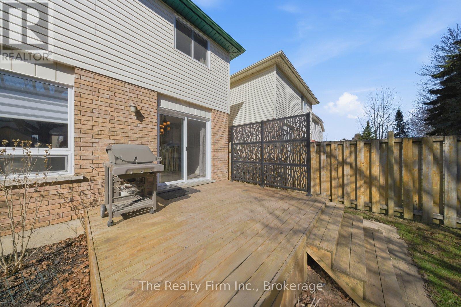 1032 Pearson Drive, Woodstock, Ontario  N4S 8V1 - Photo 33 - X12935514