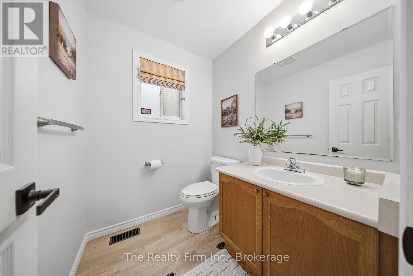 1032 Pearson Drive, Woodstock, Ontario  N4S 8V1 - Photo 7 - X12935514