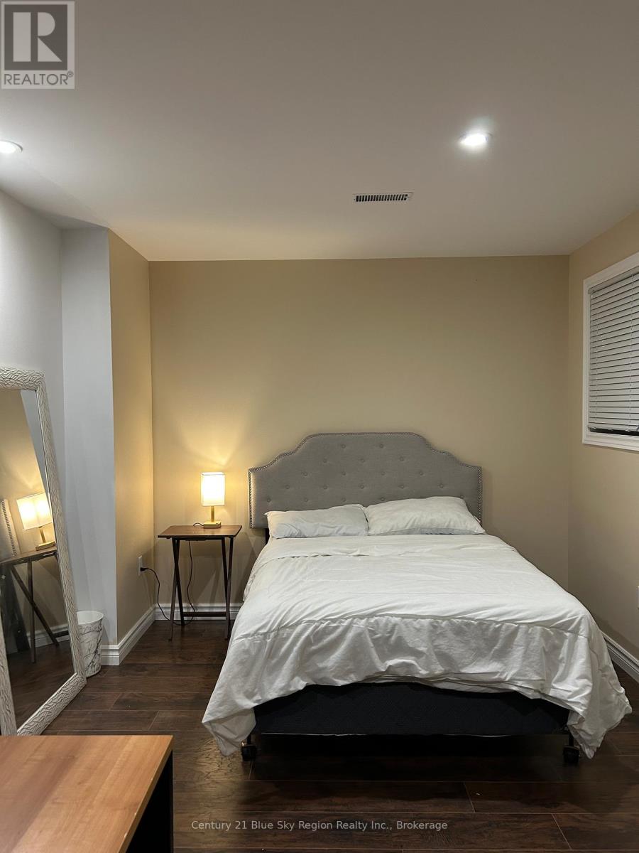 253 Kingsway Avenue, North Bay, Ontario  P1B 7V5 - Photo 10 - X12935440