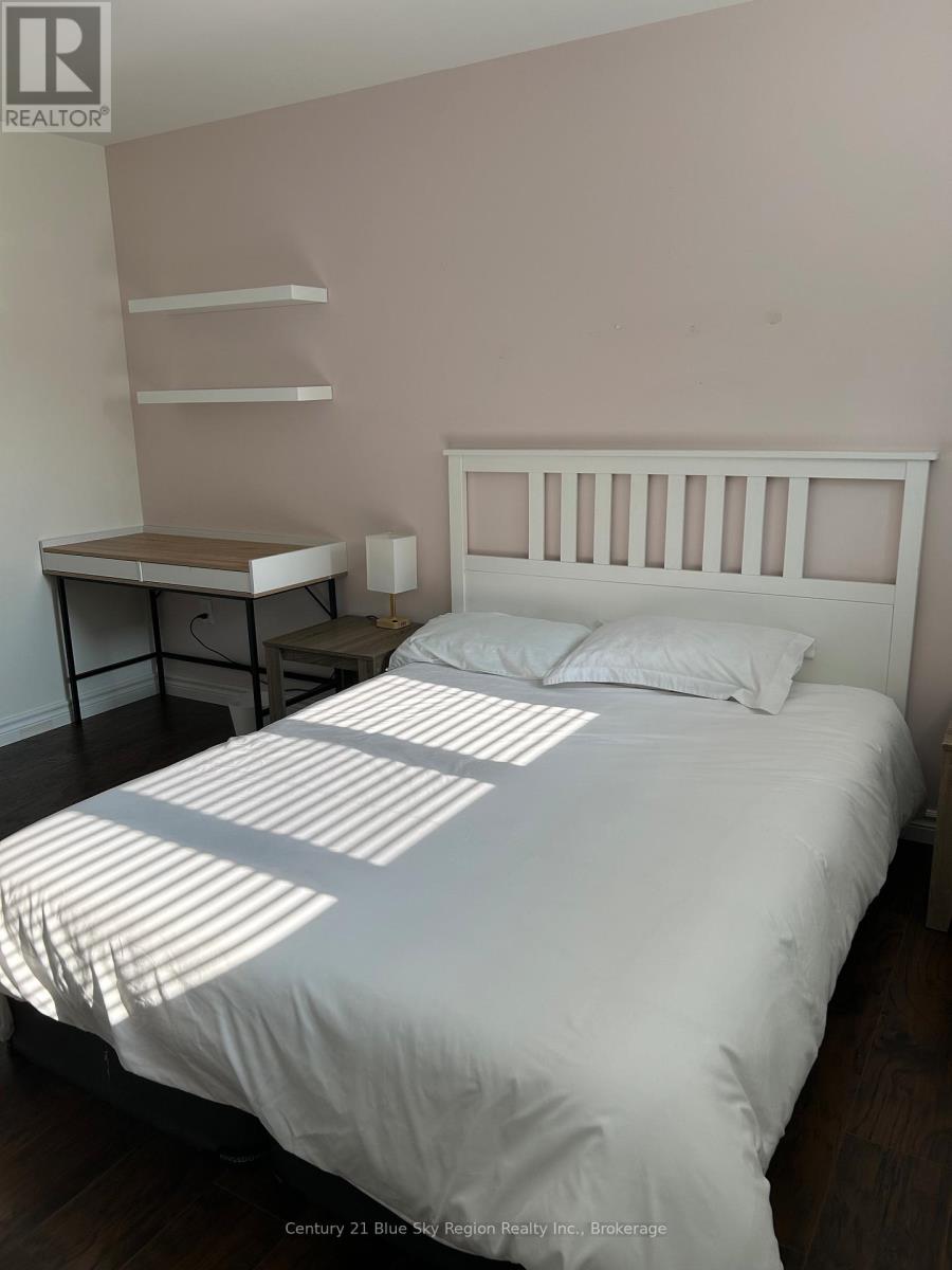 253 Kingsway Avenue, North Bay, Ontario  P1B 7V5 - Photo 12 - X12935440