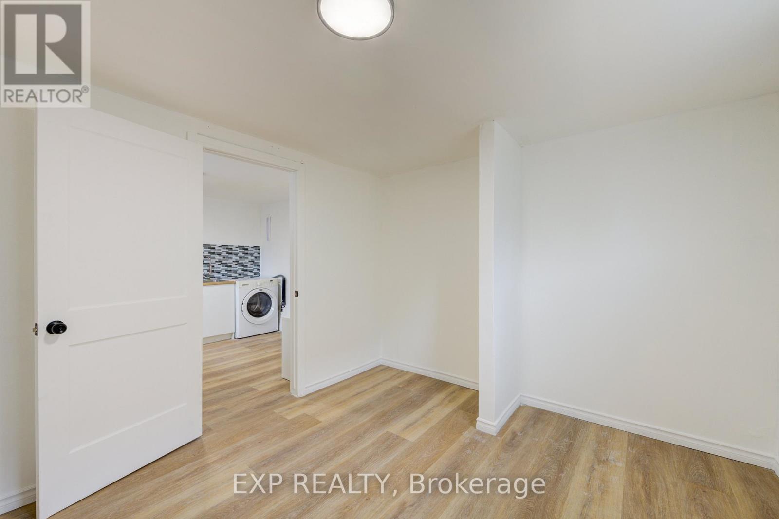 524 Simcoe Street, London East, Ontario  N6B 1K4 - Photo 17 - X12918982