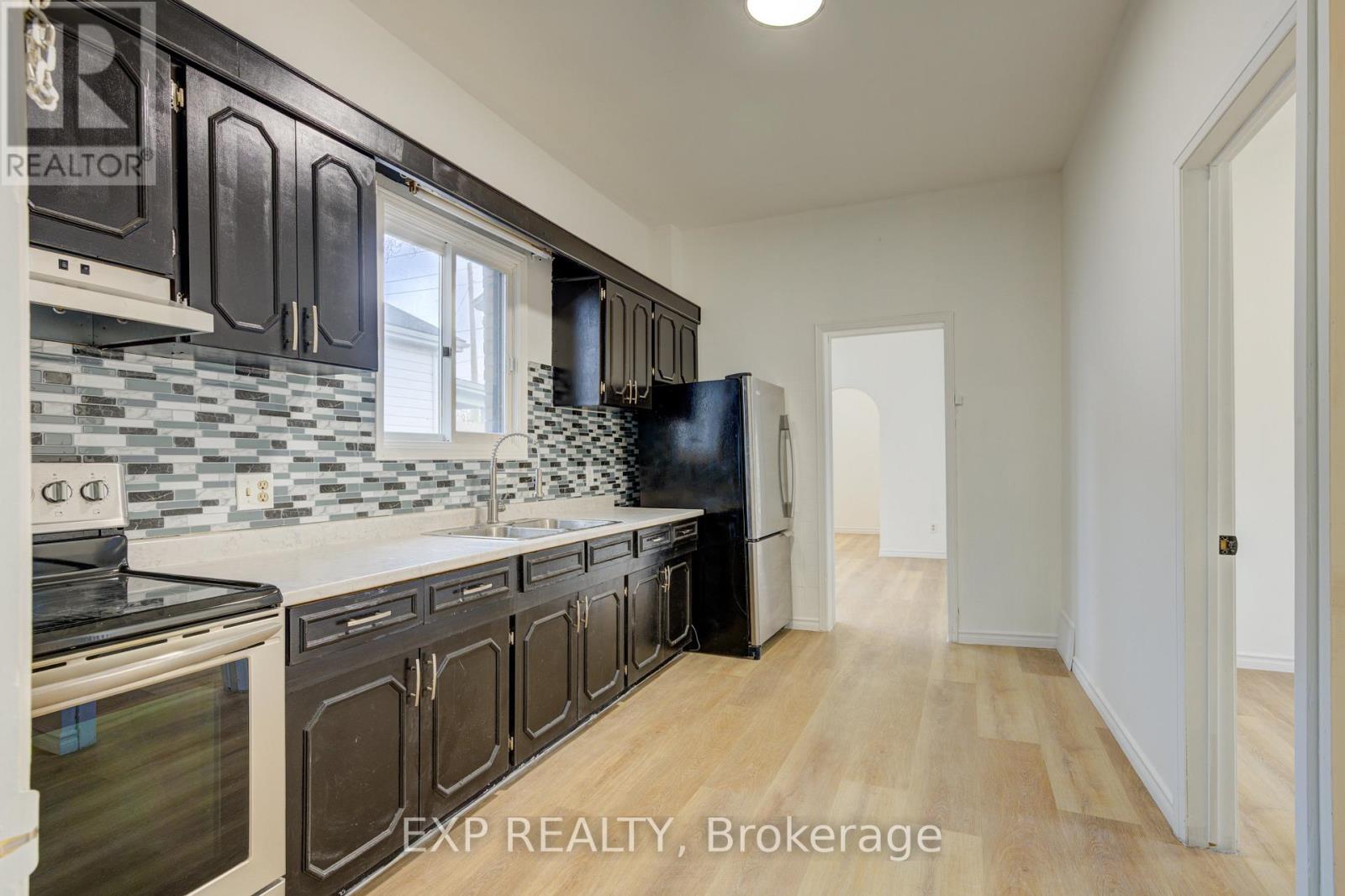 524 Simcoe Street, London East, Ontario  N6B 1K4 - Photo 22 - X12918982