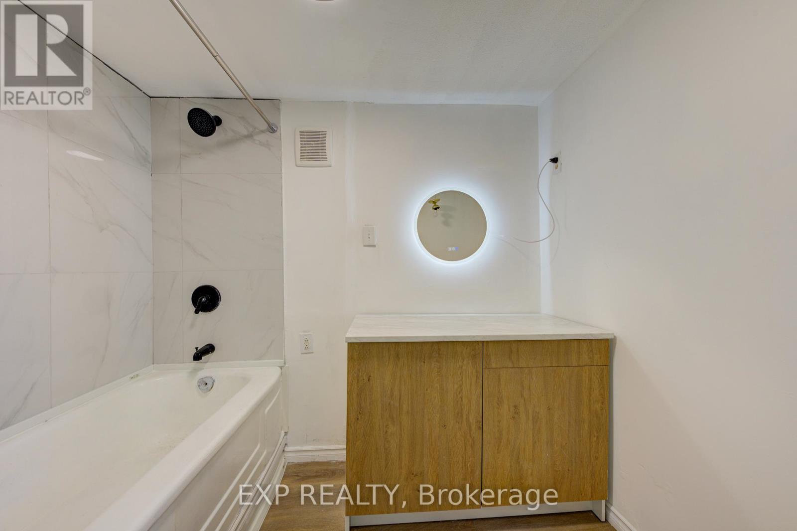 524 Simcoe Street, London East, Ontario  N6B 1K4 - Photo 21 - X12922324