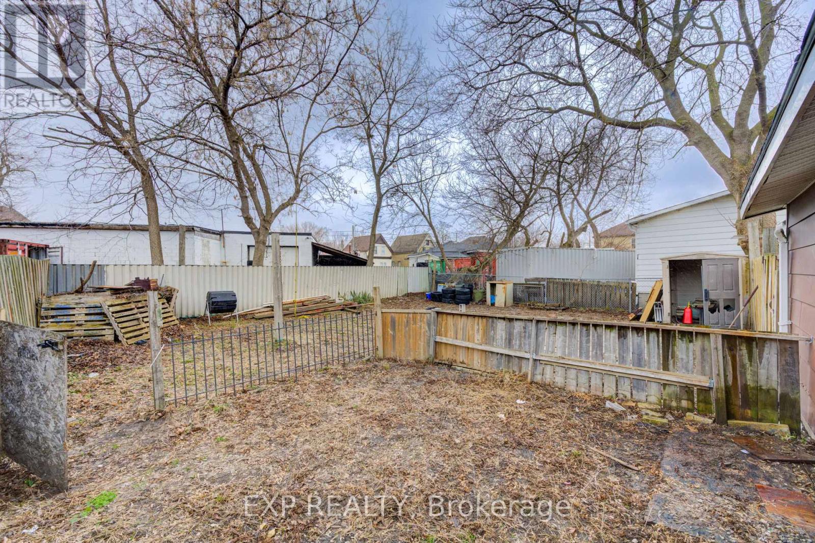 524 Simcoe Street, London East, Ontario  N6B 1K4 - Photo 38 - X12922324