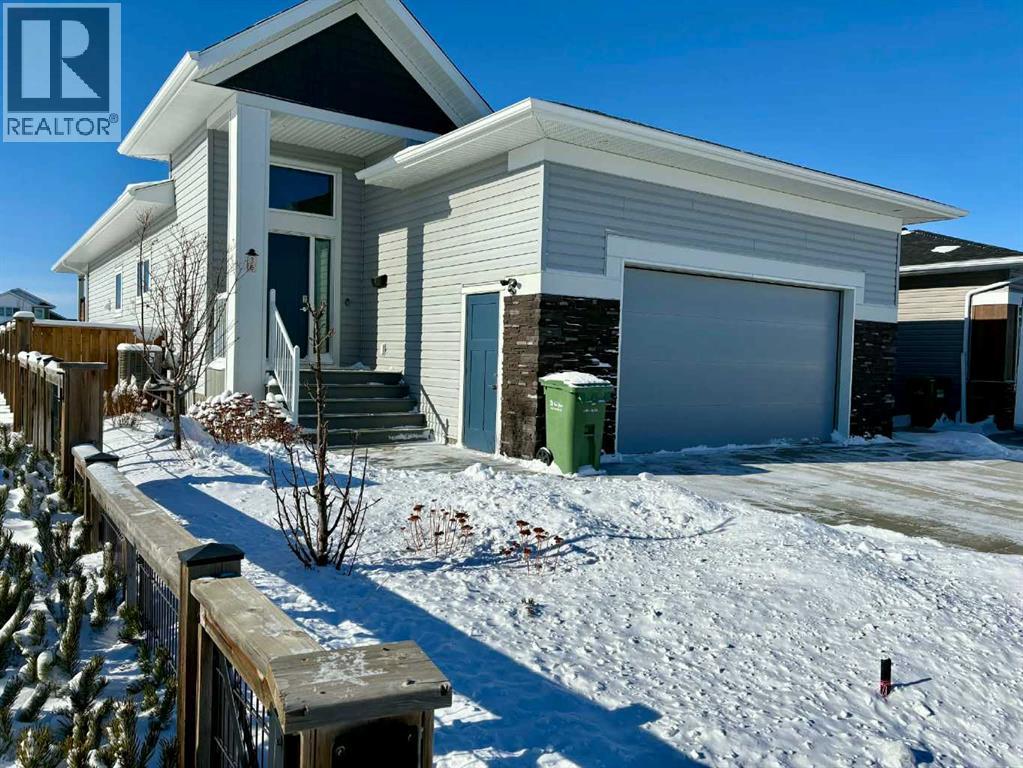 36 Thorkman Avenue, Red Deer, Alberta  T4P 0Y8 - Photo 1 - A2286871