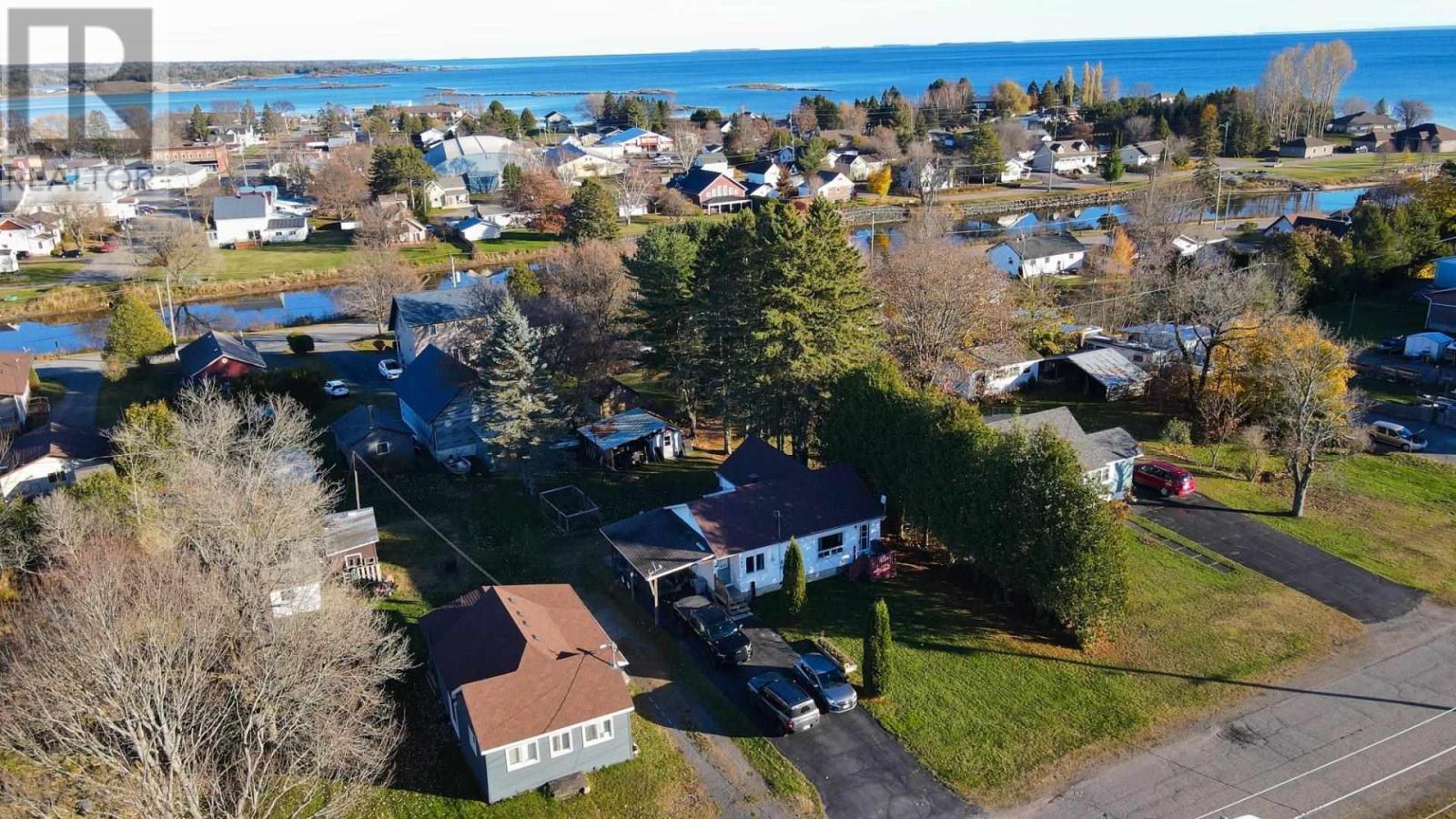 141 Federation St, Thessalon, Ontario P0R 1L0 - Photo 5 - SM253230