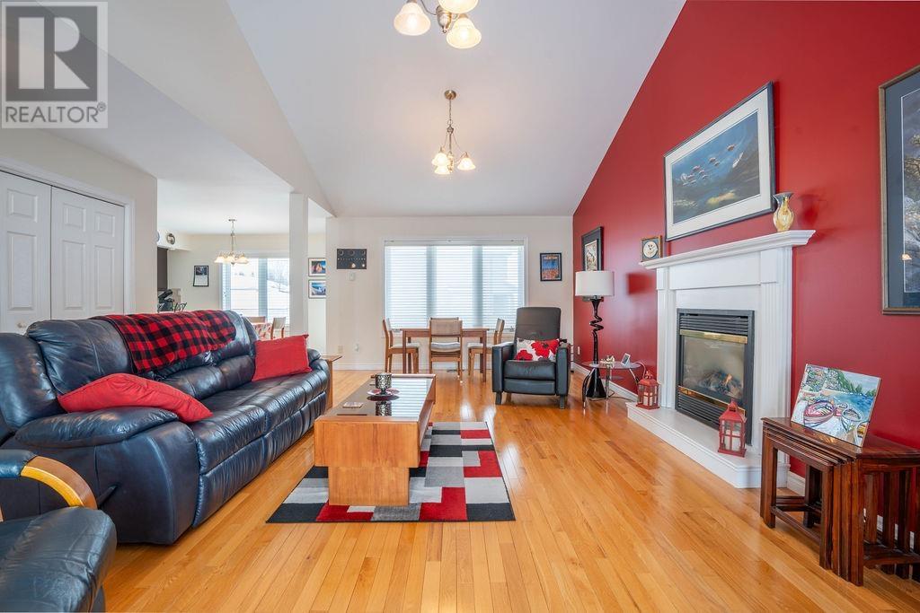 285 Millcreek Dr, Sault Ste. Marie, Ontario P6B 6L5 - Photo 12 - SM260378