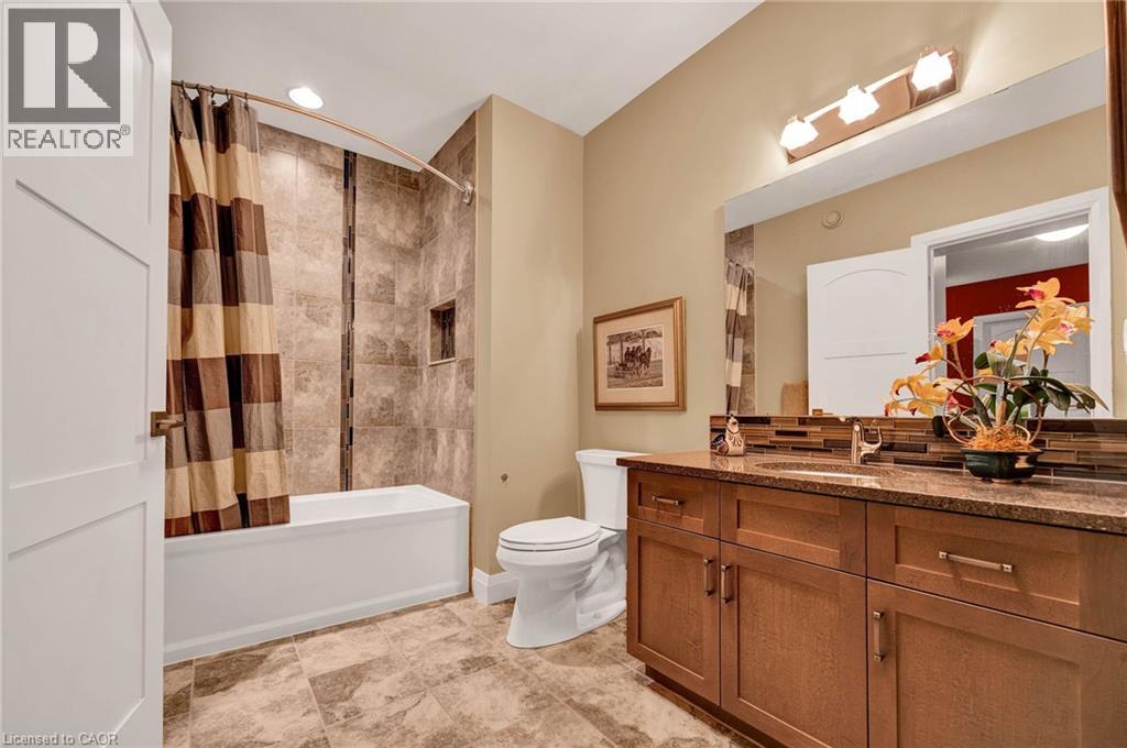 585 Regal Place, Waterloo, Ontario  N2V 2G3 - Photo 29 - 40815343