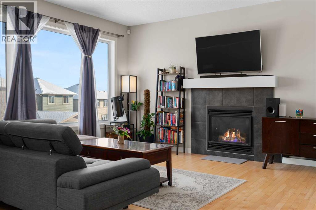 151 Heritage View, Cochrane, Alberta  T4C 0G5 - Photo 8 - A2286321