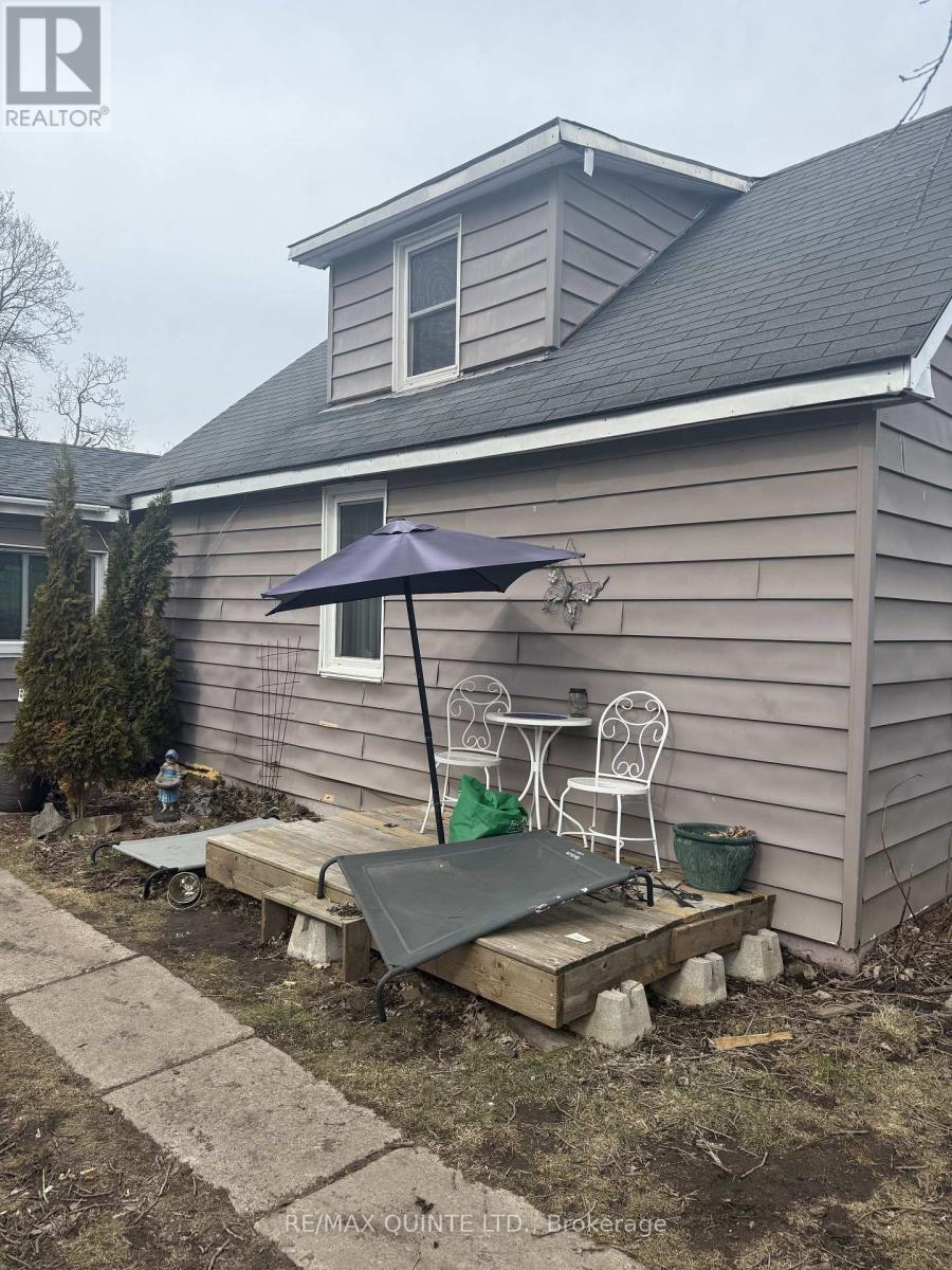 41 Lane Crescent, Belleville, Ontario  K8N 4Z4 - Photo 4 - X12935326