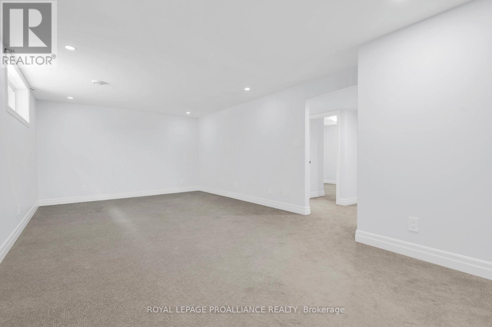 29 Cedar Park Crescent, Quinte West, Ontario  K8V 0J1 - Photo 26 - X12935348