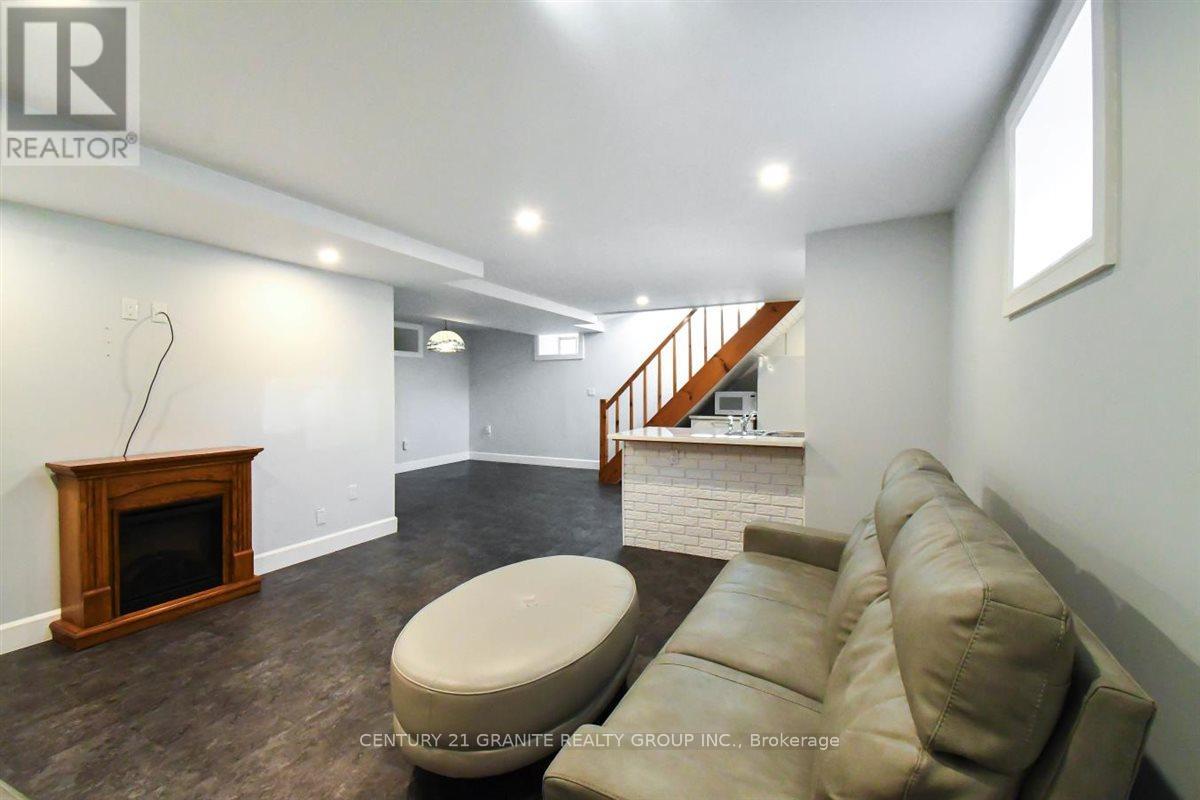 194 Hastings Street N, Bancroft, Ontario  K0L 1C0 - Photo 25 - X12935350