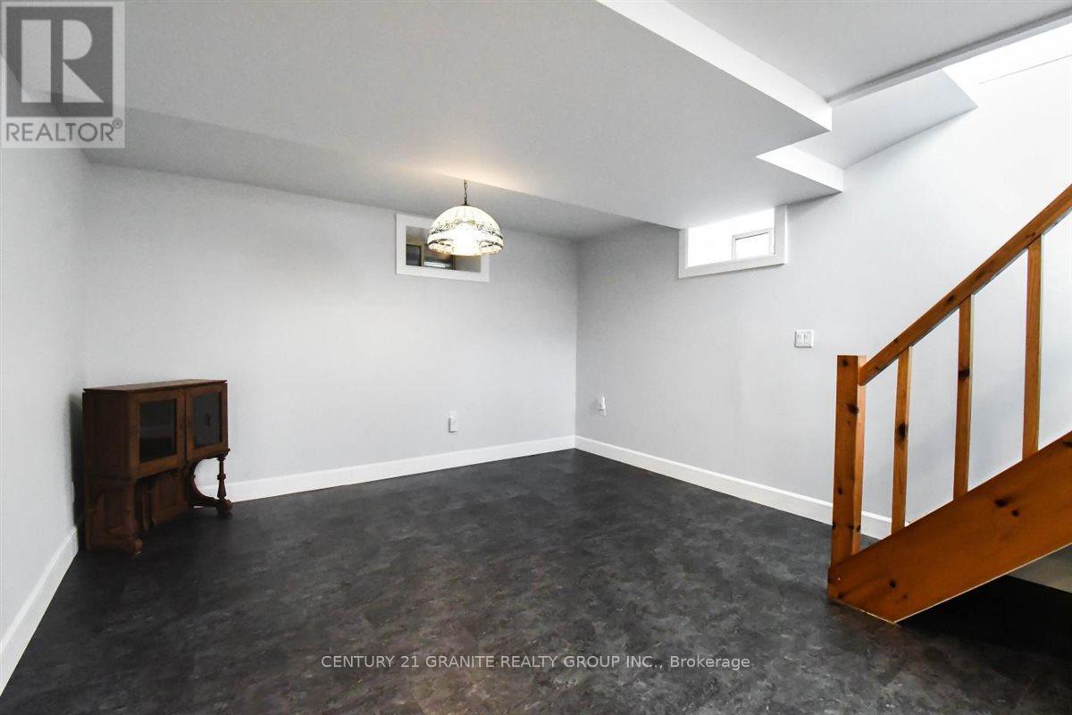 194 Hastings Street N, Bancroft, Ontario  K0L 1C0 - Photo 28 - X12935350