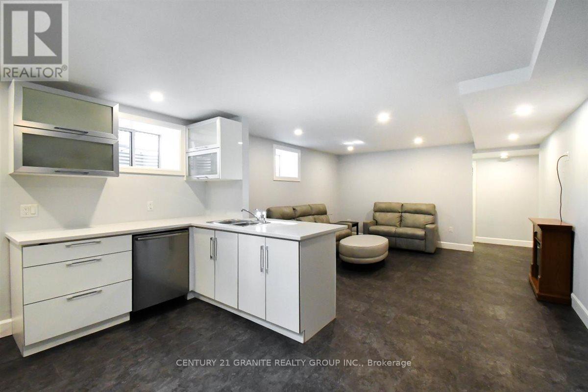 194 Hastings Street N, Bancroft, Ontario  K0L 1C0 - Photo 29 - X12935350