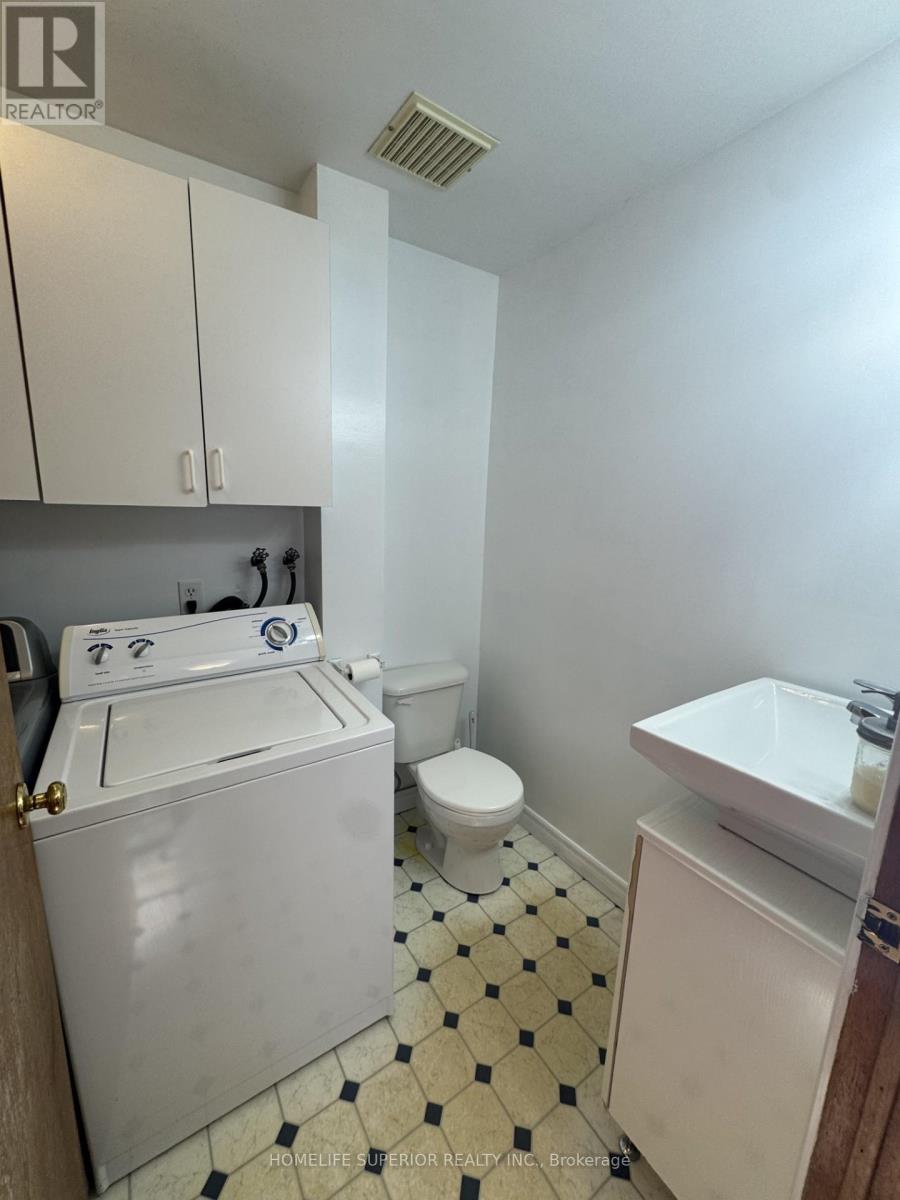 98 Paul Drive, Lanark Highlands, Ontario  K0G 1K0 - Photo 17 - X12935386