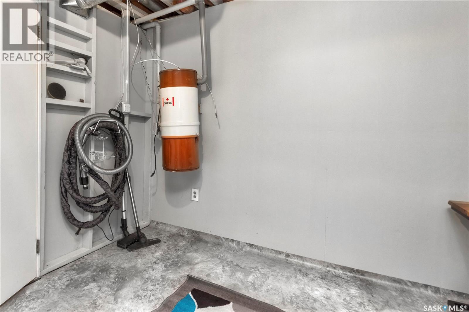 814 Carr Place, Prince Albert, Saskatchewan  S6V 7E1 - Photo 23 - SK031513