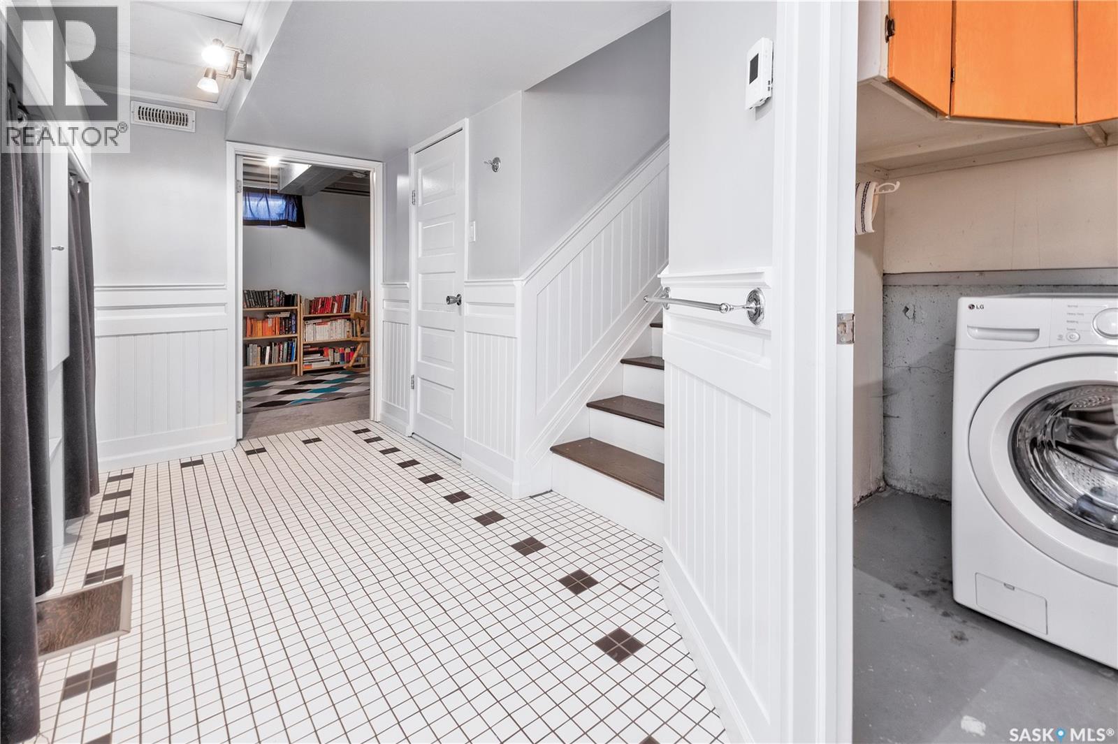 814 Carr Place, Prince Albert, Saskatchewan  S6V 7E1 - Photo 19 - SK031513