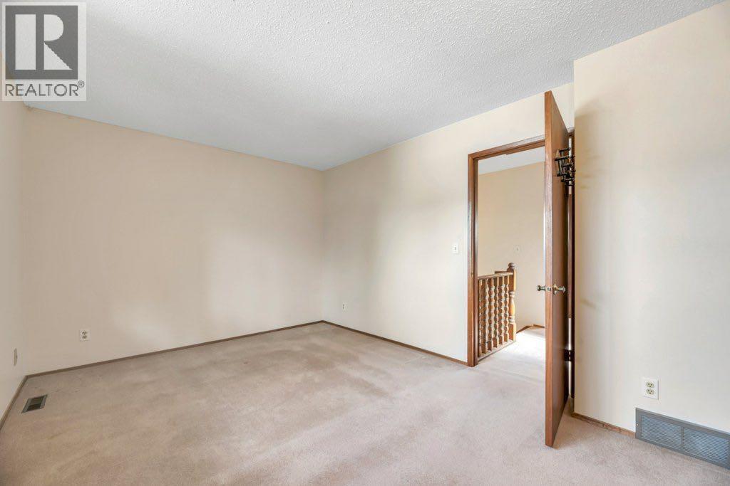 56 Cedarwood Hill SW, Calgary, Alberta  T2W 3H5 - Photo 20 - A2291326