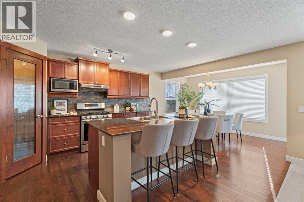 17 Drake Landing Crescent, Okotoks, Alberta  T1S 0C1 - Photo 15 - A2295303