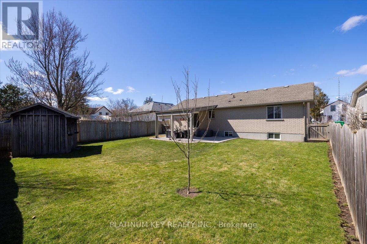 Photo 22 of 24 for 205 Symes Street