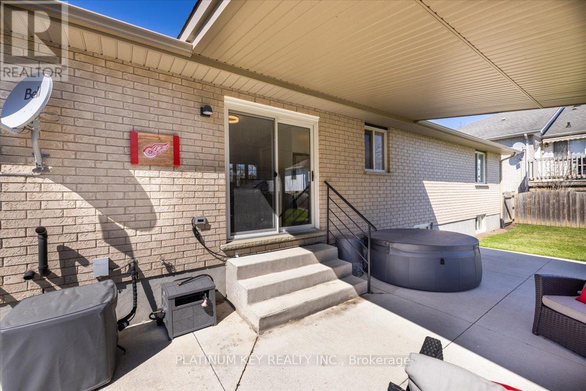 Photo 24 of 24 for 205 Symes Street