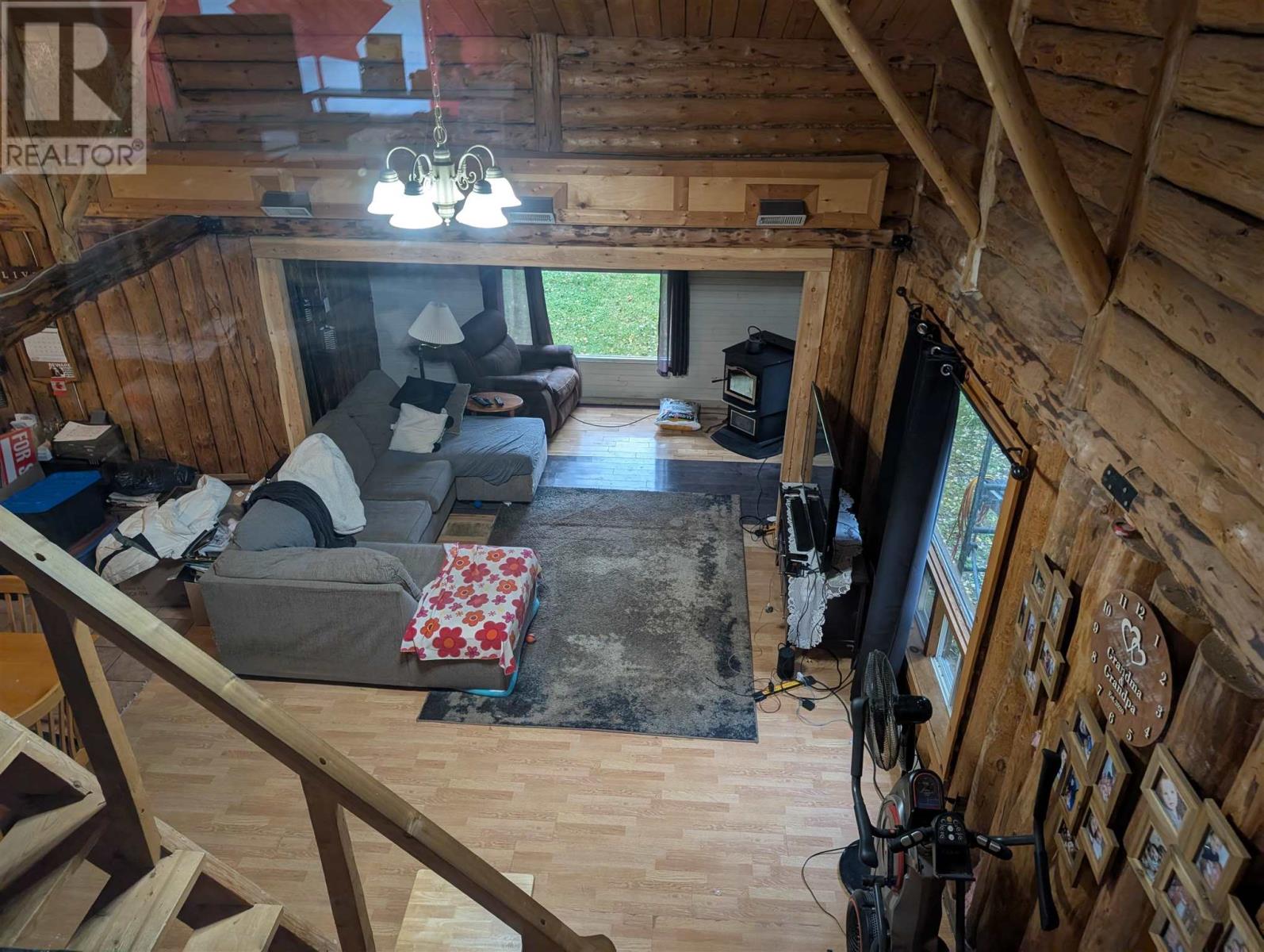 119 Mcveigh Creek, Esquega Township Hawk Junction, Ontario P0S 1G0 - Photo 11 - SM260570