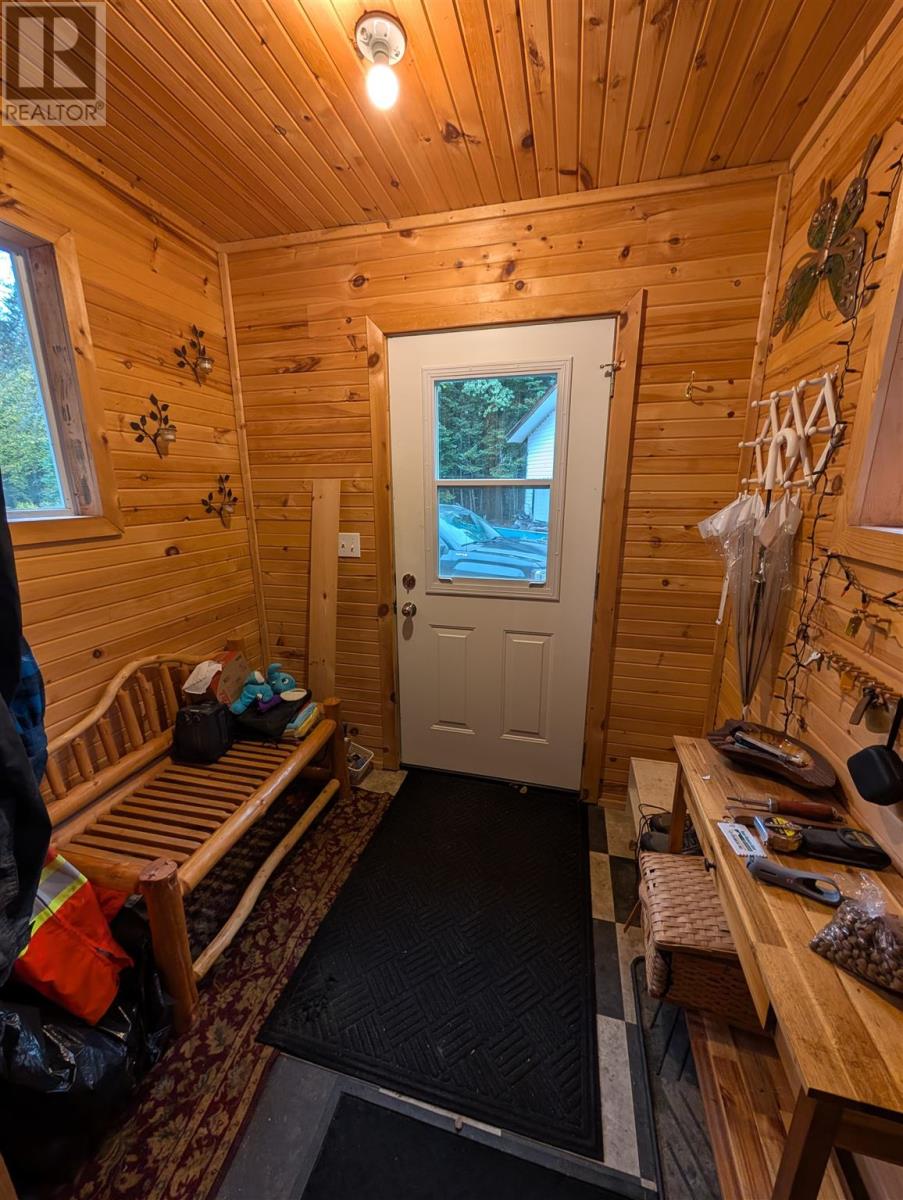 119 Mcveigh Creek, Esquega Township Hawk Junction, Ontario P0S 1G0 - Photo 13 - SM260570