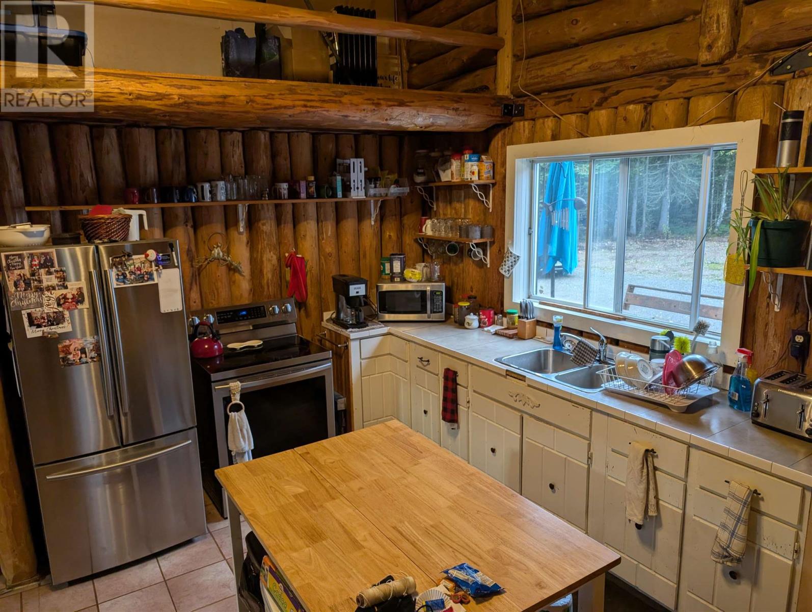 119 Mcveigh Creek, Esquega Township Hawk Junction, Ontario P0S 1G0 - Photo 19 - SM260570