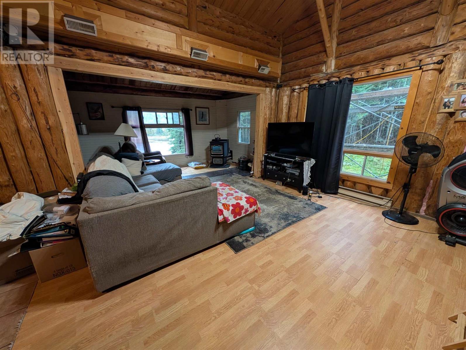 119 Mcveigh Creek, Esquega Township Hawk Junction, Ontario P0S 1G0 - Photo 8 - SM260570