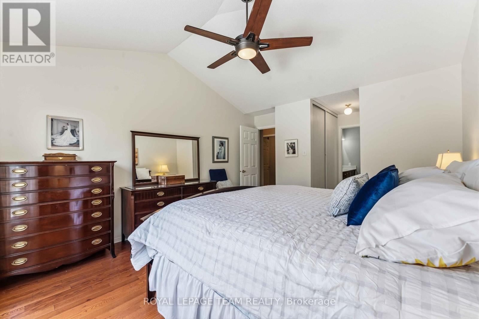 45 Burnstead Crescent, Ottawa, Ontario  K2M 2T4 - Photo 22 - X12935236