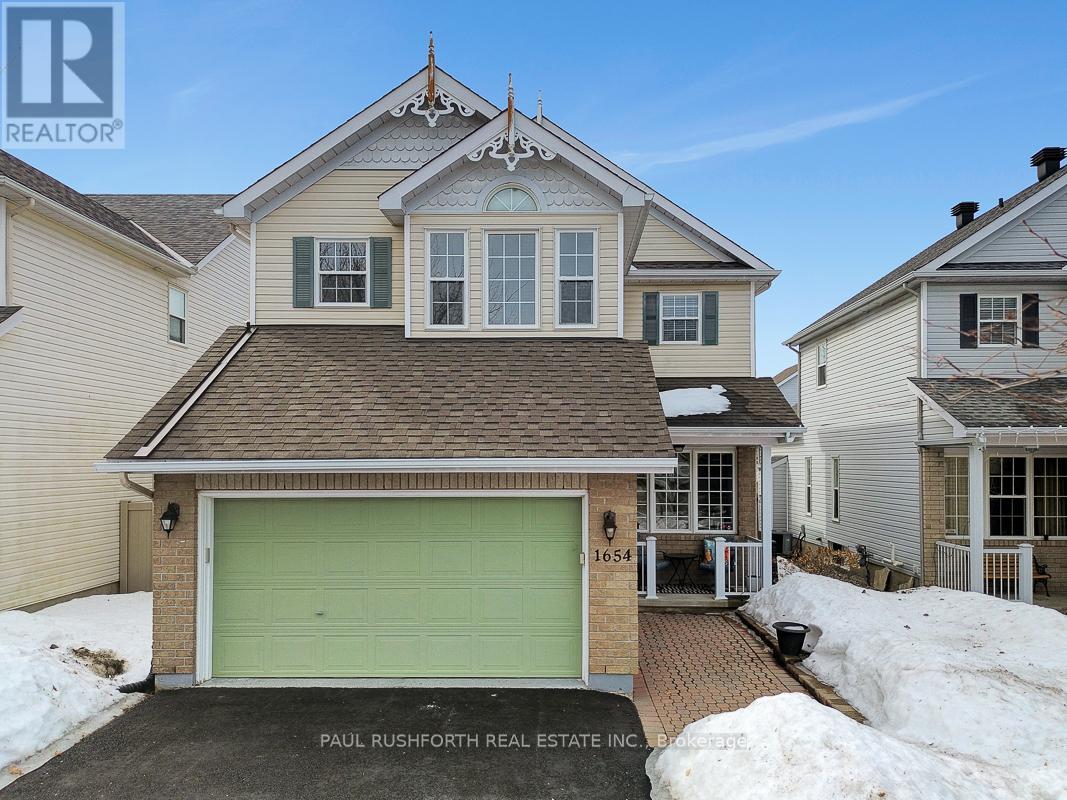 1654 AGATHA STREET, Ottawa, Ontario