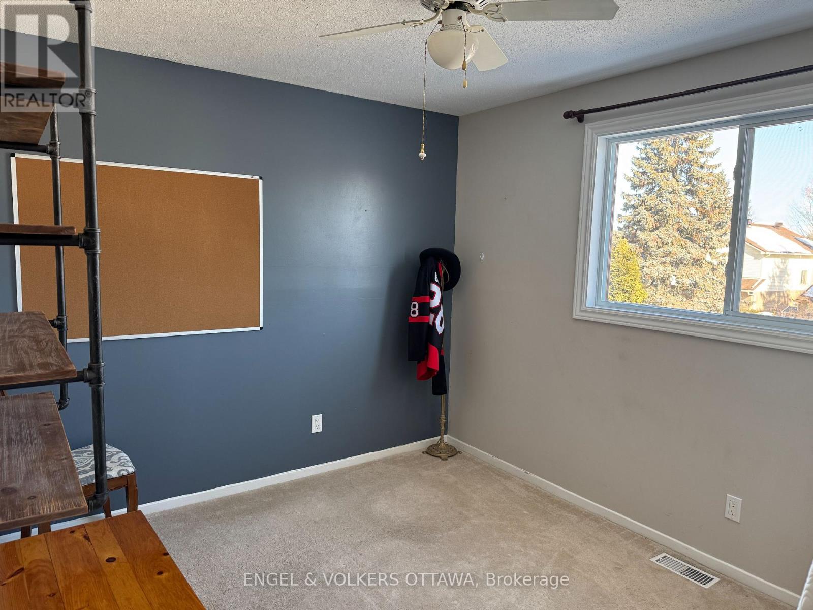 38 Chester Crescent, Ottawa, Ontario  K2J 2H3 - Photo 9 - X12935358