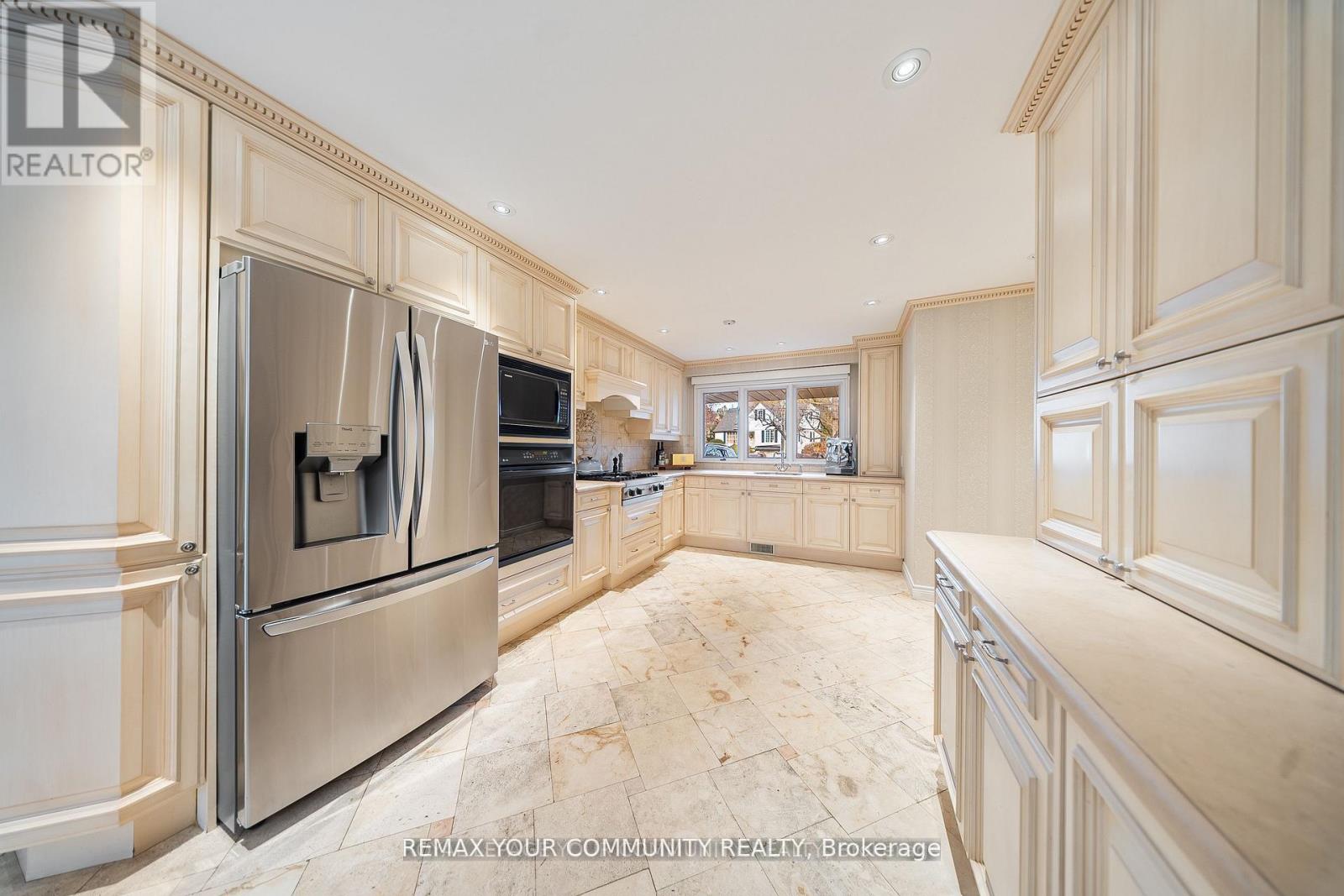 154 Old Yonge Street, Toronto, Ontario  M2P 1P9 - Photo 20 - C12935192