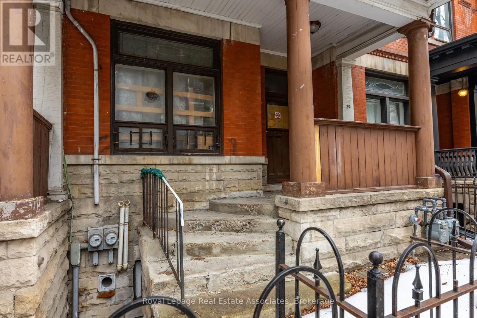 20, 26, 28 Mcgill Street, Toronto, Ontario  M5B 1H2 - Photo 3 - C12935220