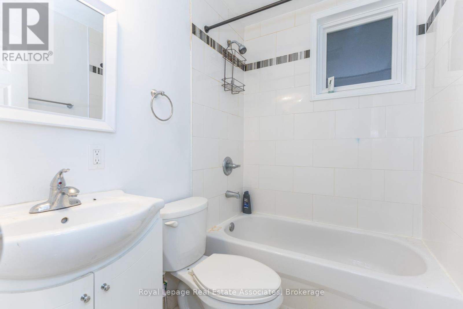 20, 26, 28 Mcgill Street, Toronto, Ontario  M5B 1H2 - Photo 35 - C12935220