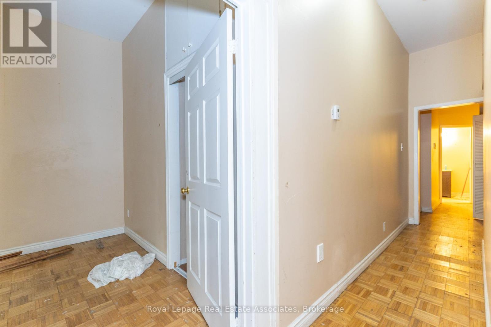 20, 26, 28 Mcgill Street, Toronto, Ontario  M5B 1H2 - Photo 4 - C12935220