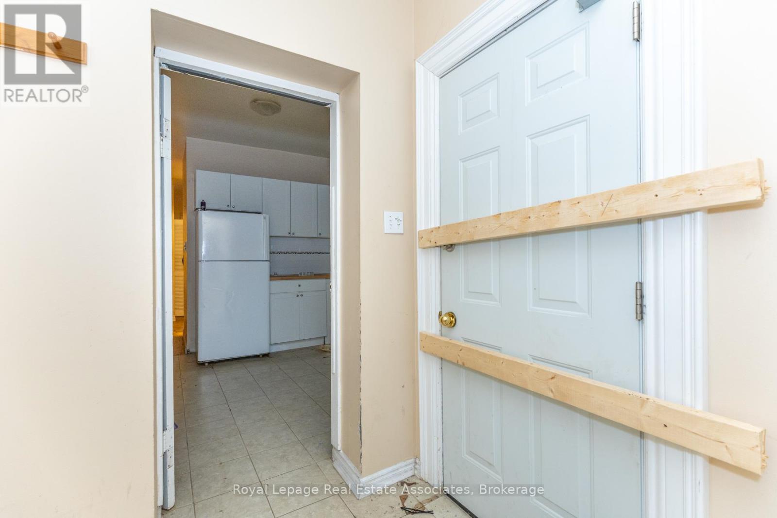 20, 26, 28 Mcgill Street, Toronto, Ontario  M5B 1H2 - Photo 9 - C12935220