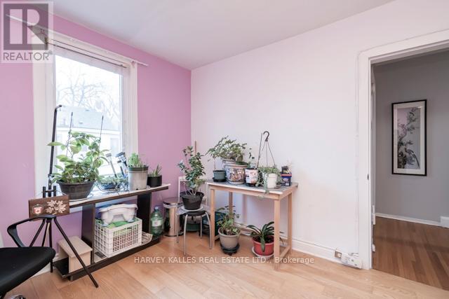 132 Bellwoods Avenue, Toronto, Ontario  M6J 2P4 - Photo 17 - C12935230