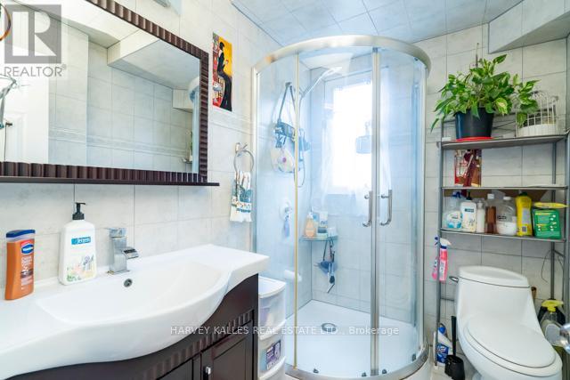 132 Bellwoods Avenue, Toronto, Ontario  M6J 2P4 - Photo 24 - C12935230