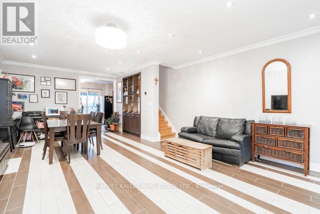 132 Bellwoods Avenue, Toronto, Ontario  M6J 2P4 - Photo 5 - C12935230