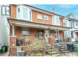 132 BELLWOODS AVENUE, Toronto, Ontario