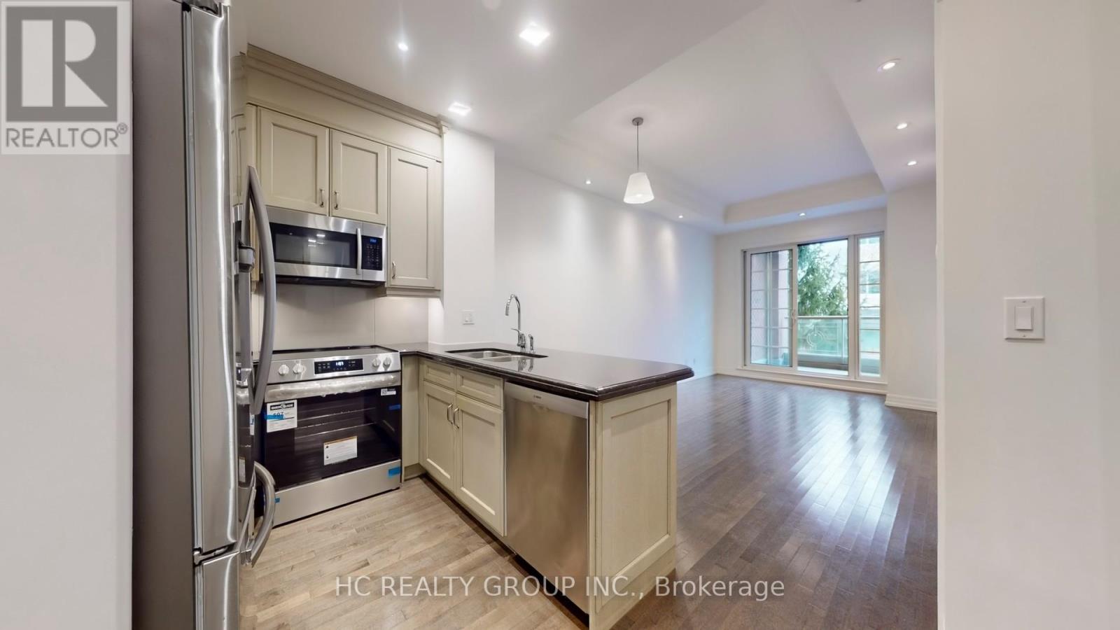 322 - 20 Burkebrook Place, Toronto (Bridle Path-Sunnybrook-York Mills), Ontario  M4G 0A1 - Photo 12 - C12935252